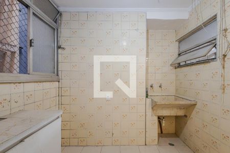 Apartamento à venda com 110m², 3 quartos e 1 vagaÁrea de Serviço