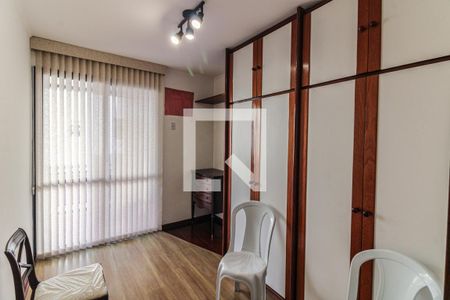 Apartamento à venda com 140m², 3 quartos e 1 vagaQuarto