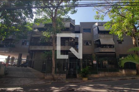 Apartamento à venda com 125m², 3 quartos e 2 vagasFachada