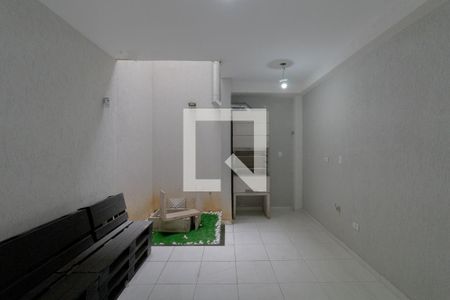 Casa à venda com 97m², 2 quartos e 2 vagas Casa à venda com 97m², 2 quartos e 2 vagasChurrasqueira