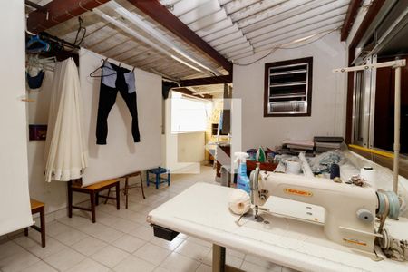 Área externa de casa à venda com 3 quartos, 280m² em Vila Cachoeira, São Paulo