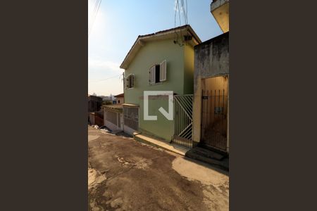 Fachada de casa à venda com 3 quartos, 280m² em Vila Cachoeira, São Paulo