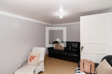 Sala de casa à venda com 3 quartos, 280m² em Vila Cachoeira, São Paulo