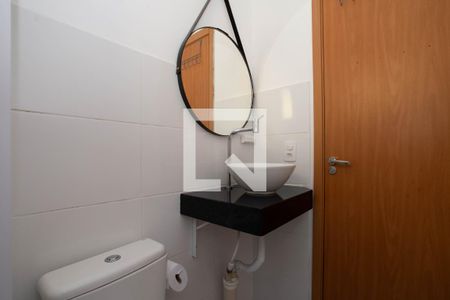 Apartamento para alugar com 44m², 2 quartos e sem vaga Apartamento para alugar com 44m², 2 quartos e sem vagaBanheiro