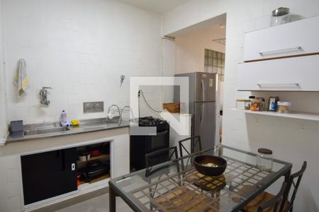 Apartamento para alugar com 125m², 3 quartos e 1 vaga Apartamento para alugar com 125m², 3 quartos e 1 vagaCozinha