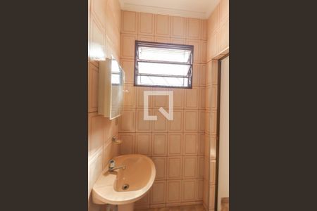 Casa à venda com 500m², 3 quartos e 4 vagas Casa à venda com 500m², 3 quartos e 4 vagasSuíte