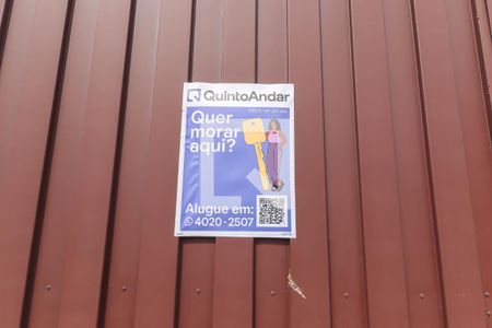 Casa à venda com 500m², 3 quartos e 4 vagas Casa à venda com 500m², 3 quartos e 4 vagasPlaca