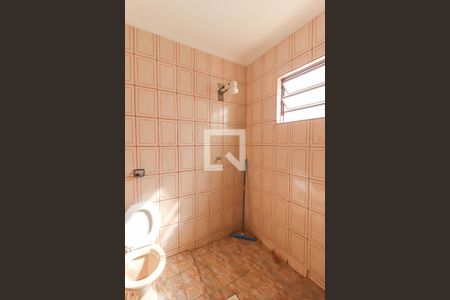 Casa à venda com 500m², 3 quartos e 4 vagas Casa à venda com 500m², 3 quartos e 4 vagasBanheiro