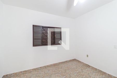 Casa à venda com 500m², 3 quartos e 4 vagas Casa à venda com 500m², 3 quartos e 4 vagasQuarto 3