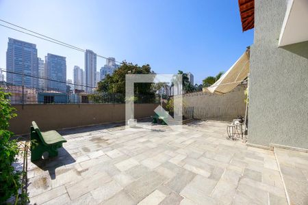 Casa à venda com 465m², 4 quartos e 3 vagasÁrea Externa