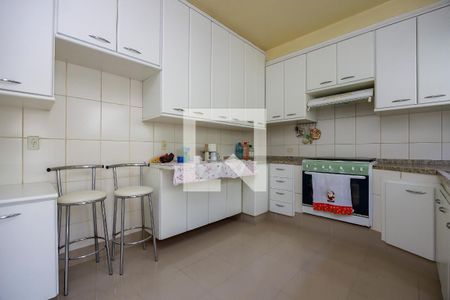 Casa à venda com 465m², 4 quartos e 3 vagasCozinha