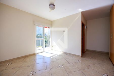 Casa à venda com 465m², 4 quartos e 3 vagasSuíte 2