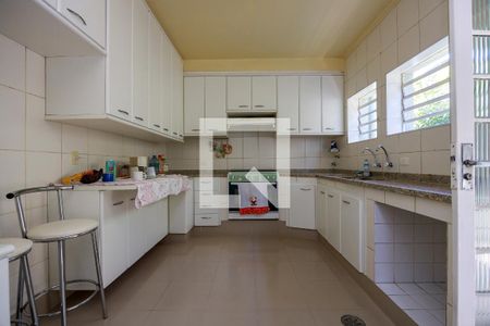 Casa à venda com 465m², 4 quartos e 3 vagasCozinha