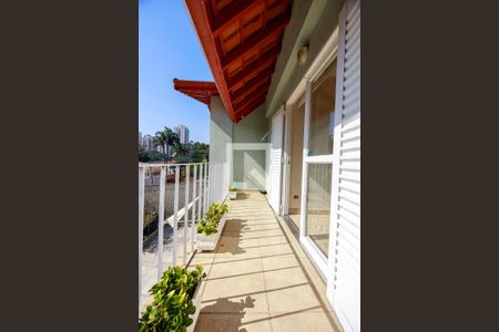 Casa à venda com 465m², 4 quartos e 3 vagasSuíte 2