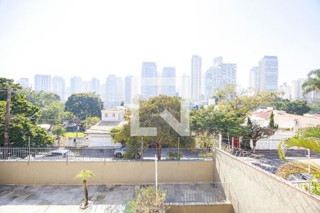 Casa à venda com 465m², 4 quartos e 3 vagasQuarto 1 - Vista