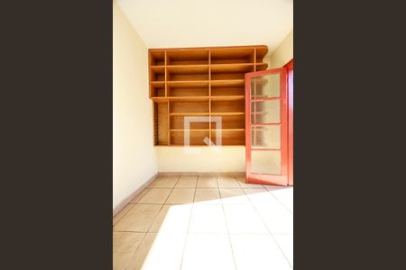 Casa à venda com 465m², 4 quartos e 3 vagasEdícula