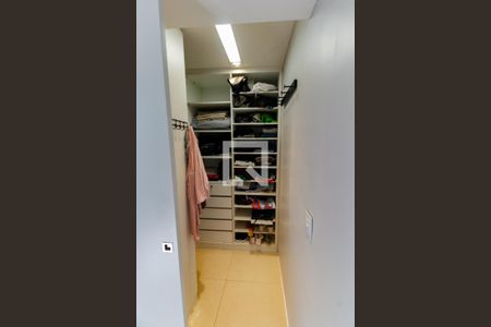 Apartamento para alugar com 115m², 3 quartos e 4 vagasCloset da suíte