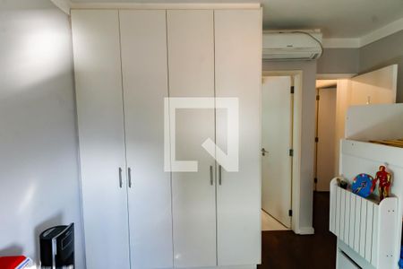 Apartamento para alugar com 115m², 3 quartos e 4 vagasSuíte 2 - Armários