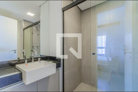 Banheiro de kitnet/studio à venda com 1 quarto, 26m² em Vila Mariana, São Paulo