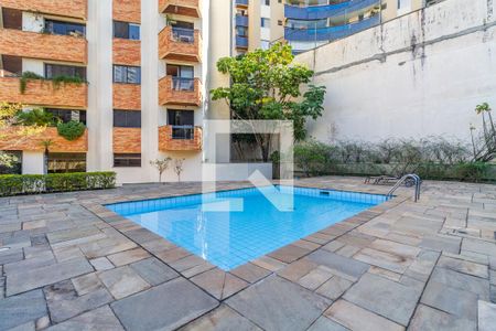 Apartamento para alugar com 125m², 3 quartos e 3 vagasÁrea comum - Piscina