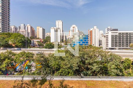 Apartamento para alugar com 125m², 3 quartos e 3 vagasVista