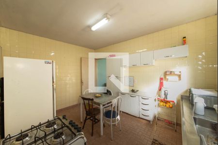 Casa à venda com 96m², 2 quartos e sem vaga Casa à venda com 96m², 2 quartos e sem vagaCozinha