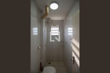 Apartamento para alugar com 44m², 2 quartos e 1 vaga Apartamento para alugar com 44m², 2 quartos e 1 vagaBanheiro