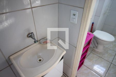 Apartamento para alugar com 44m², 2 quartos e 1 vaga Apartamento para alugar com 44m², 2 quartos e 1 vagaBanheiro