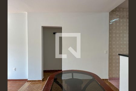Sala de casa à venda com 2 quartos, 200m² em Vila Pereira Barreto, São Paulo