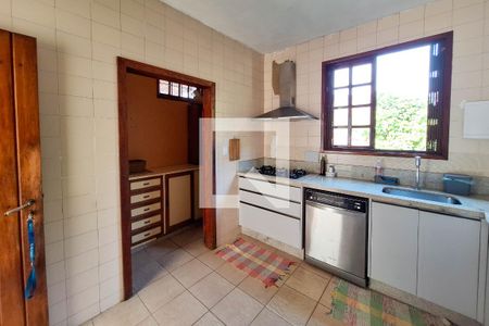 Casa para alugar com 1000m², 4 quartos e 4 vagas Casa para alugar com 1000m², 4 quartos e 4 vagasCozinha
