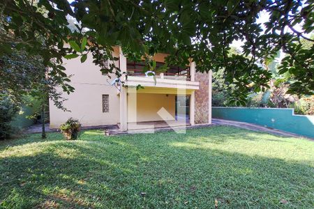 Casa para alugar com 1000m², 4 quartos e 4 vagas Casa para alugar com 1000m², 4 quartos e 4 vagasQuintal