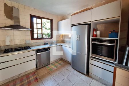Casa para alugar com 1000m², 4 quartos e 4 vagas Casa para alugar com 1000m², 4 quartos e 4 vagasCozinha