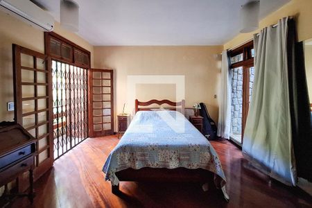 Casa para alugar com 1000m², 4 quartos e 4 vagas Casa para alugar com 1000m², 4 quartos e 4 vagasSuíte