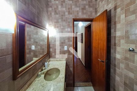 Casa para alugar com 1000m², 4 quartos e 4 vagas Casa para alugar com 1000m², 4 quartos e 4 vagasBanheiro Social
