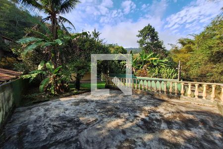 Casa para alugar com 1000m², 4 quartos e 4 vagas Casa para alugar com 1000m², 4 quartos e 4 vagasQuintal