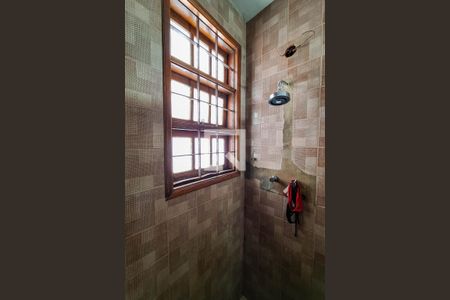 Casa para alugar com 1000m², 4 quartos e 4 vagas Casa para alugar com 1000m², 4 quartos e 4 vagasBanheiro Social