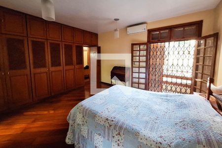 Casa para alugar com 1000m², 4 quartos e 4 vagas Casa para alugar com 1000m², 4 quartos e 4 vagasSuíte