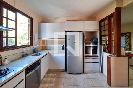 Casa para alugar com 1000m², 4 quartos e 4 vagas Casa para alugar com 1000m², 4 quartos e 4 vagasCozinha