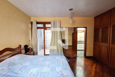 Casa para alugar com 1000m², 4 quartos e 4 vagas Casa para alugar com 1000m², 4 quartos e 4 vagasSuíte