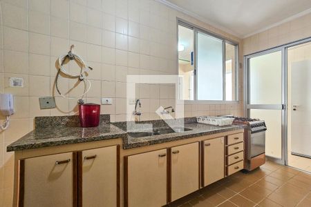 Apartamento para alugar com 110m², 3 quartos e 2 vagasCozinha