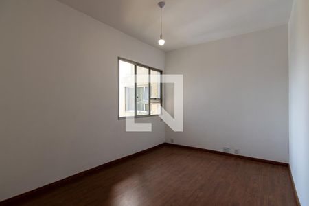 Quarto de apartamento à venda com 1 quarto, 56m² em Grajaú, Rio de Janeiro