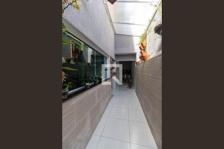 Casa para alugar com 130m², 3 quartos e 2 vagasCorredor