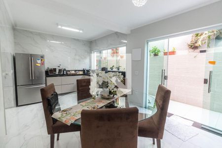 Casa para alugar com 130m², 3 quartos e 2 vagasCozinha