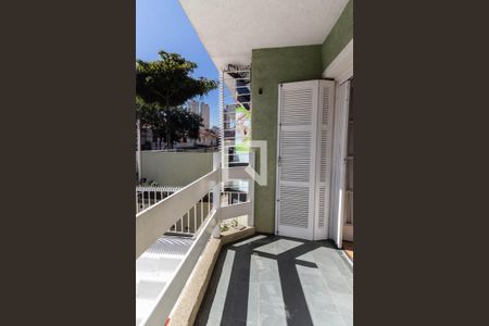 Casa para alugar com 130m², 3 quartos e 2 vagasVaranda