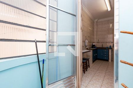 Apartamento à venda com 110m², 2 quartos e sem vagaSacada