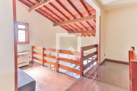 Casa à venda com 650m², 3 quartos e 4 vagasCorredor Quartos