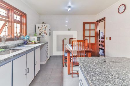 Casa à venda com 650m², 3 quartos e 4 vagasCozinha