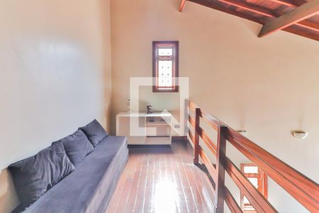 Casa à venda com 650m², 3 quartos e 4 vagasCorredor Quartos