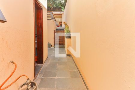 Casa à venda com 650m², 3 quartos e 4 vagasQuintal