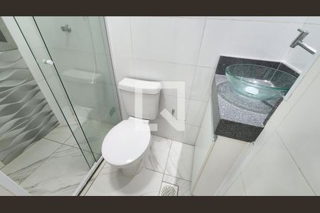 Apartamento para alugar com 117m², 2 quartos e 1 vaga Apartamento para alugar com 117m², 2 quartos e 1 vagaBanheiro da Suíte 1